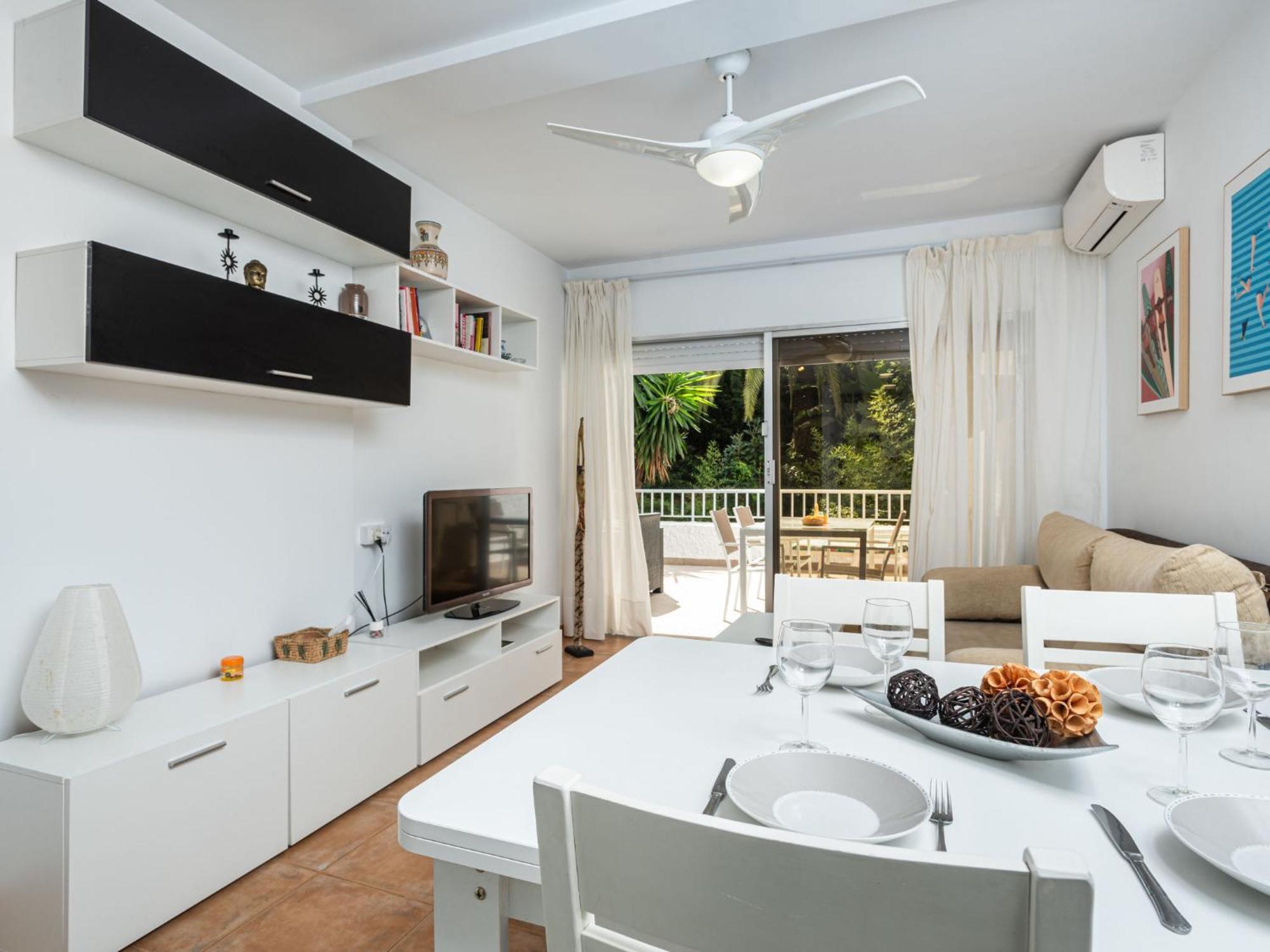 Apartment Jardines Del Mar By Interhome Marbella Eksteriør billede